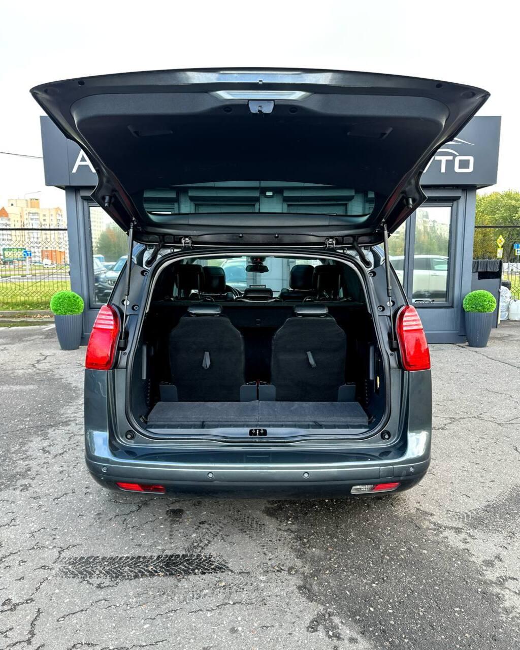 Peugeot 5008 I , 2013 г., механика, дизель - фото 14