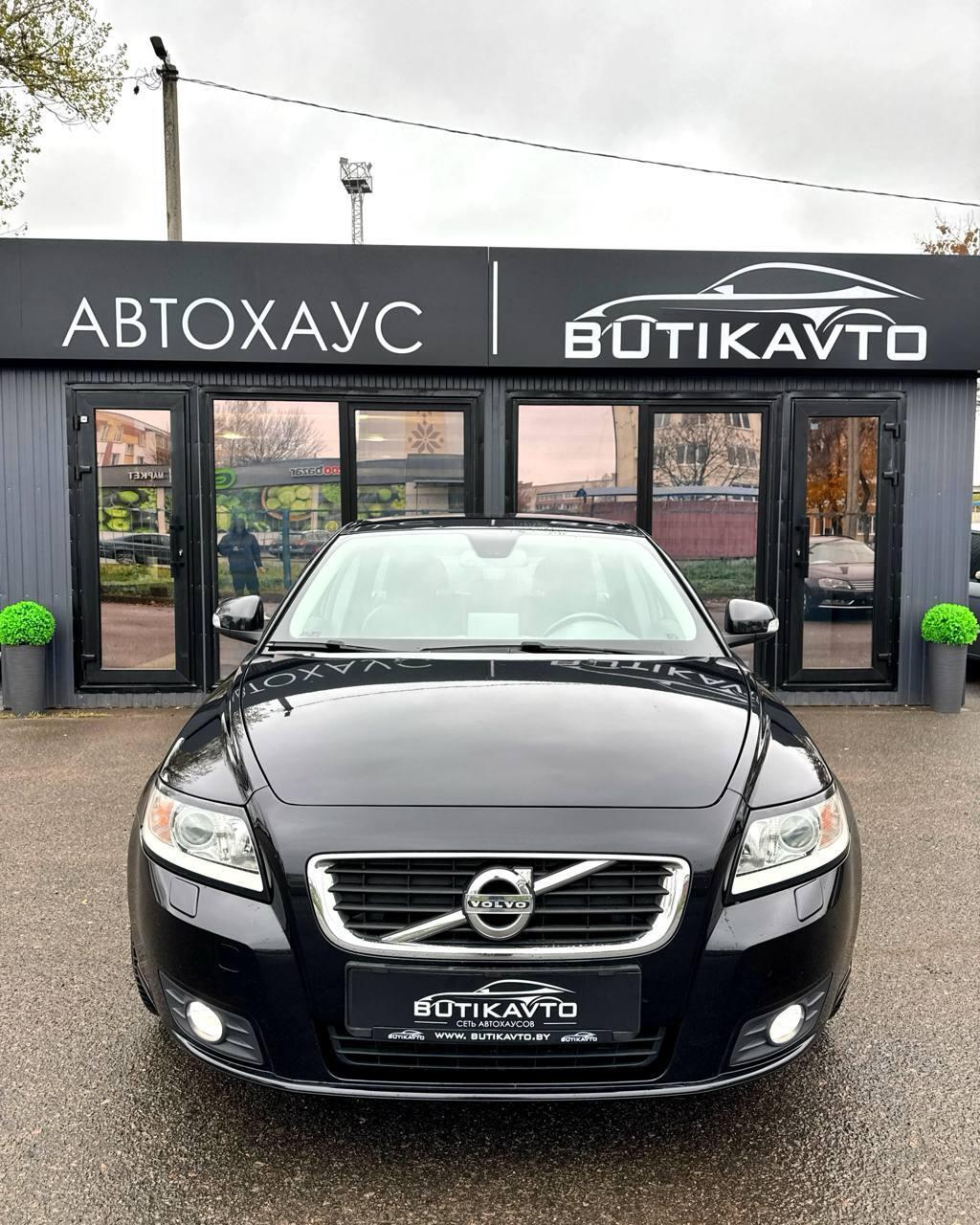 Volvo V50 I · 2-й рестайлинг , 2012 г., механика, дизель  - фото 2