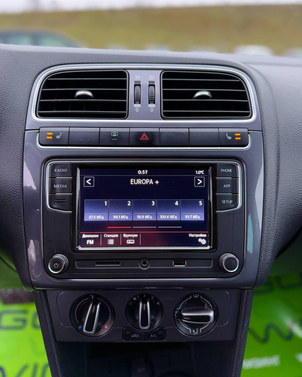 Volkswagen Polo Sedan I · Рестайлинг , 2019 г., автомат, бензин - фото 16