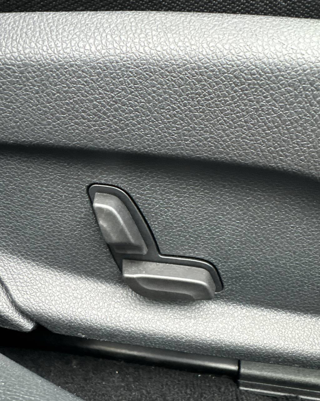 Mercedes-Benz C-Класс W205 S205 C205 A205 · Рестайлинг , 2019 г., автомат, бензин - фото 25