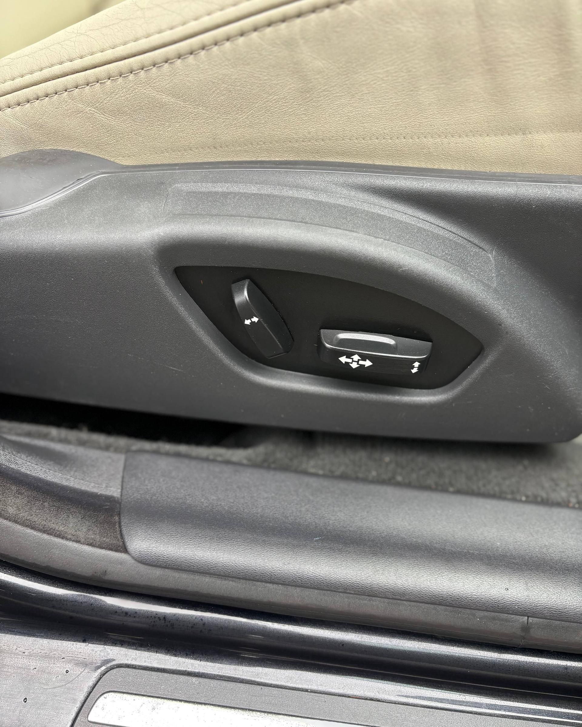 Volvo V70 III , 2010 г., механика, дизель  - фото 19