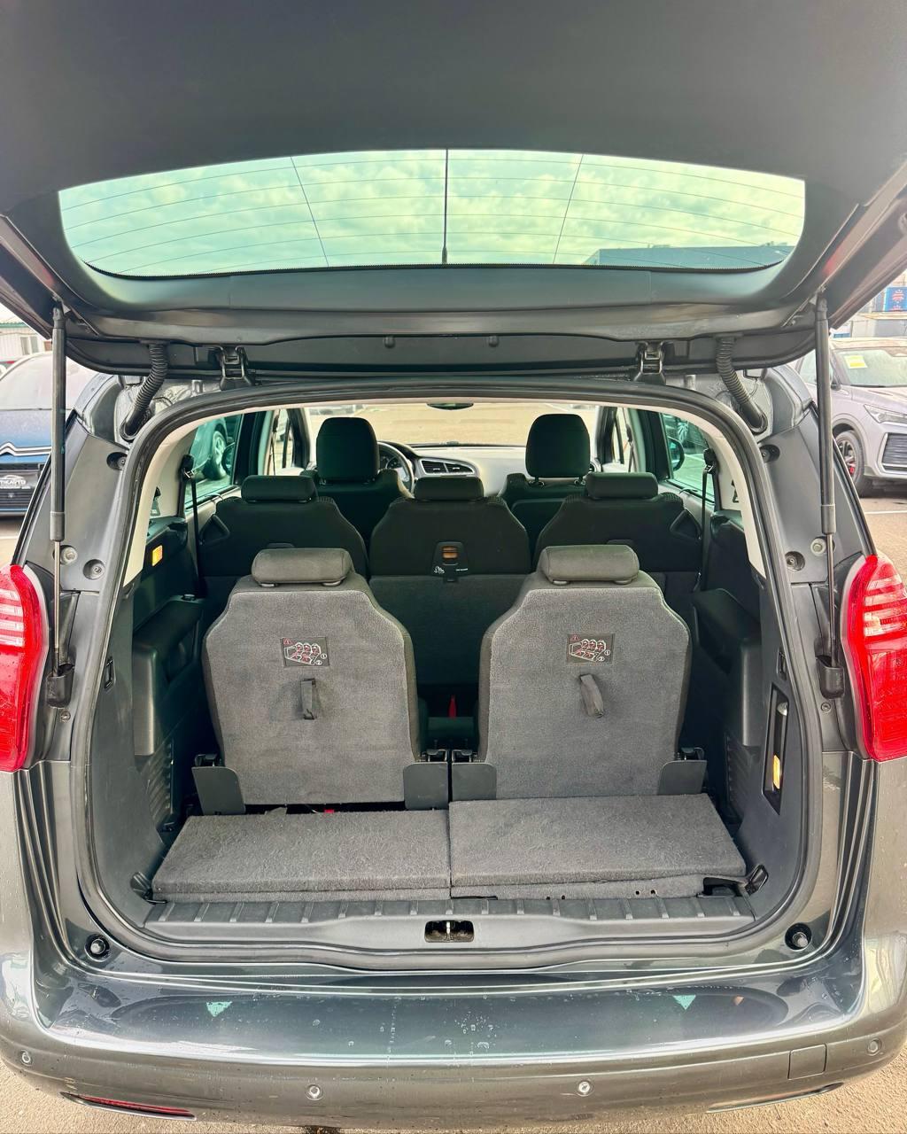 Peugeot 5008 I , 2010 г., механика, дизель - фото 14