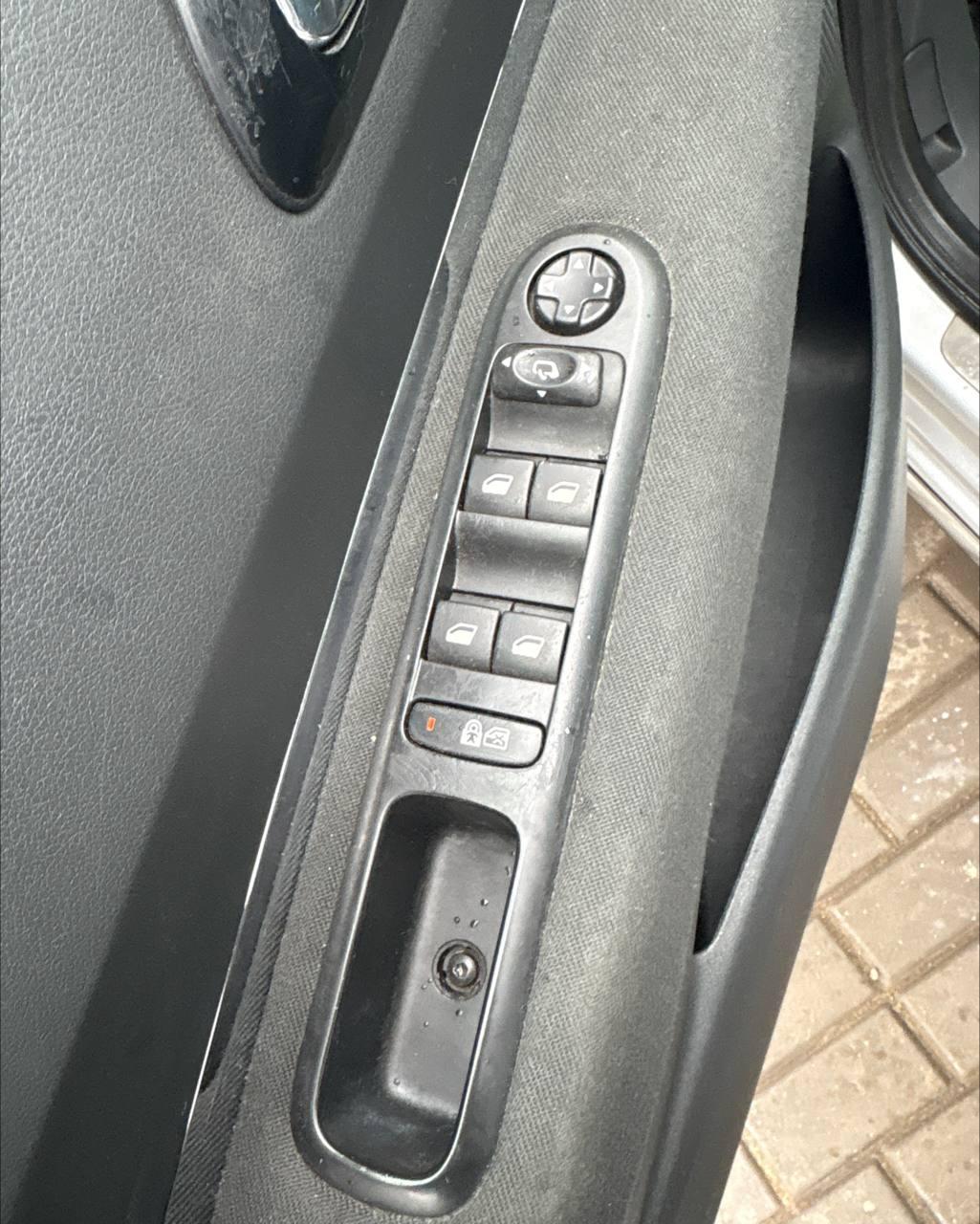 Peugeot 3008 I , 2013 г., механика, дизель - фото 18