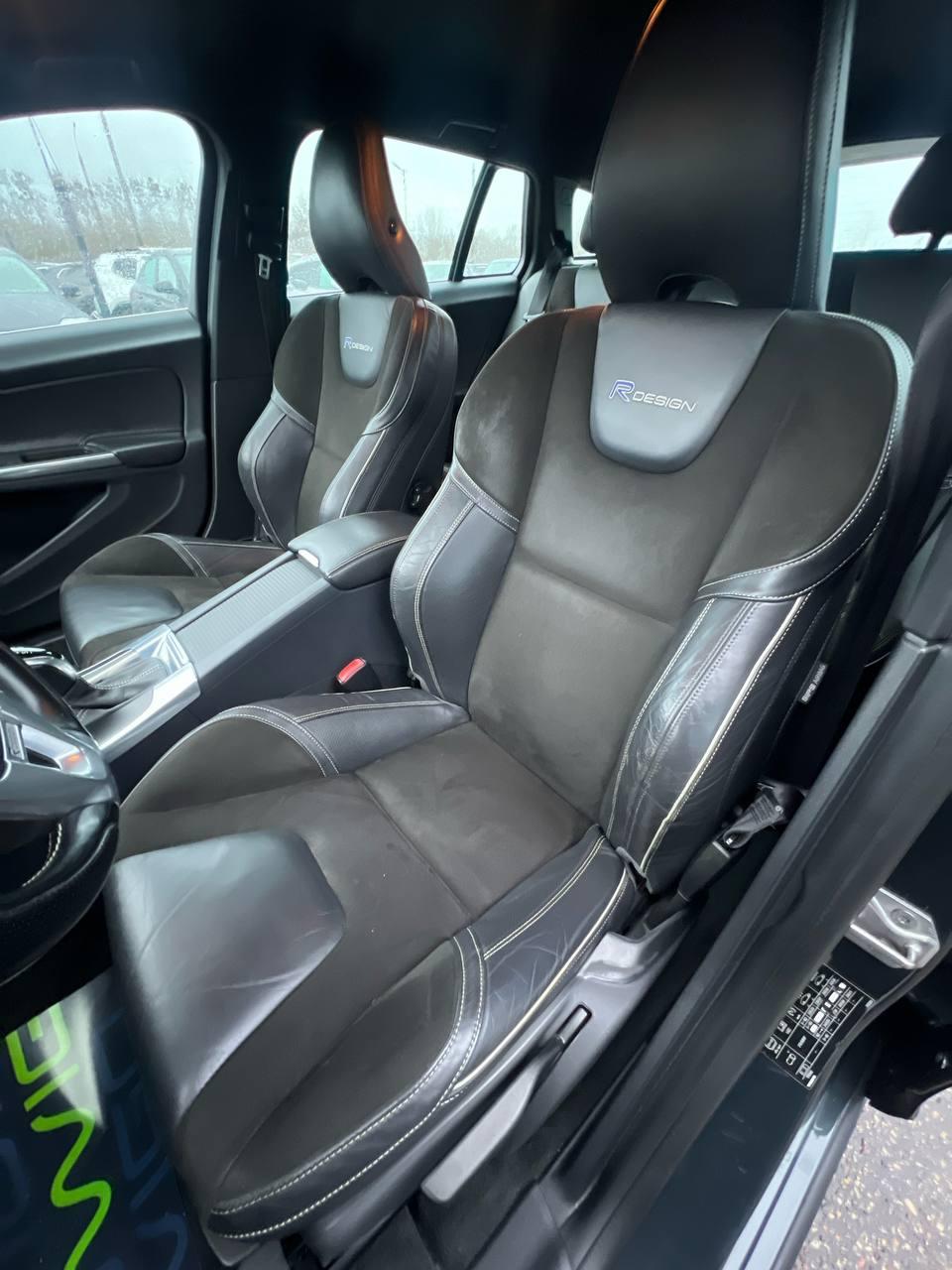 Volvo V60 I · Рестайлинг , 2013 г., робот, дизель - фото 10