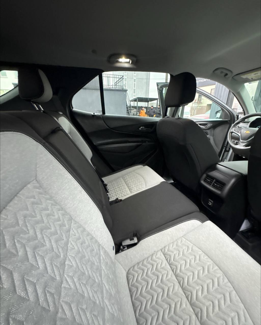 Chevrolet Equinox III · Рестайлинг , 2022 г., автомат, бензин - фото 11