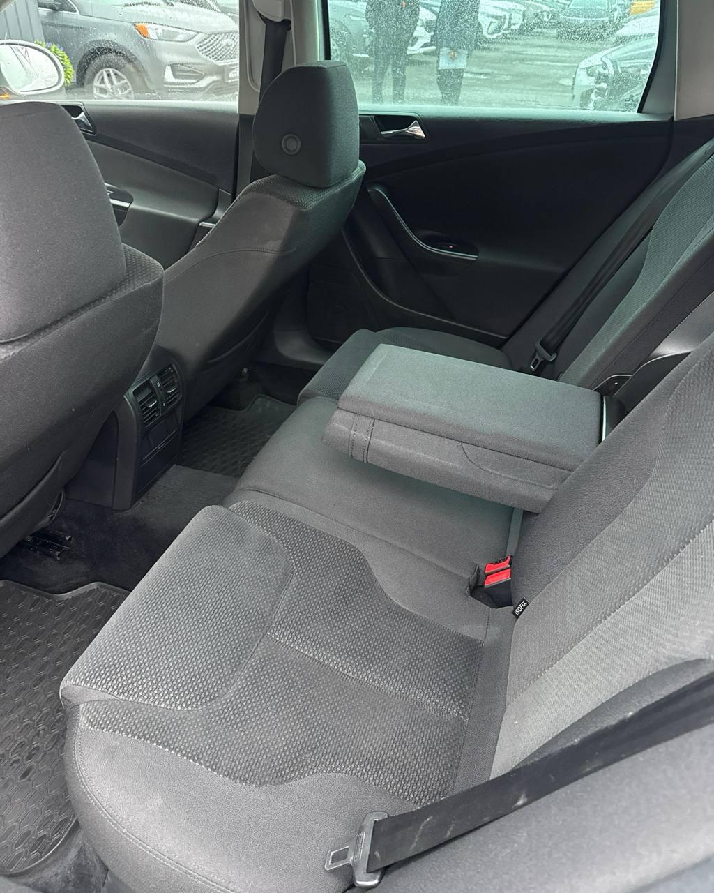 Volkswagen Passat B6 , 2006 г., механика, дизель - фото 9