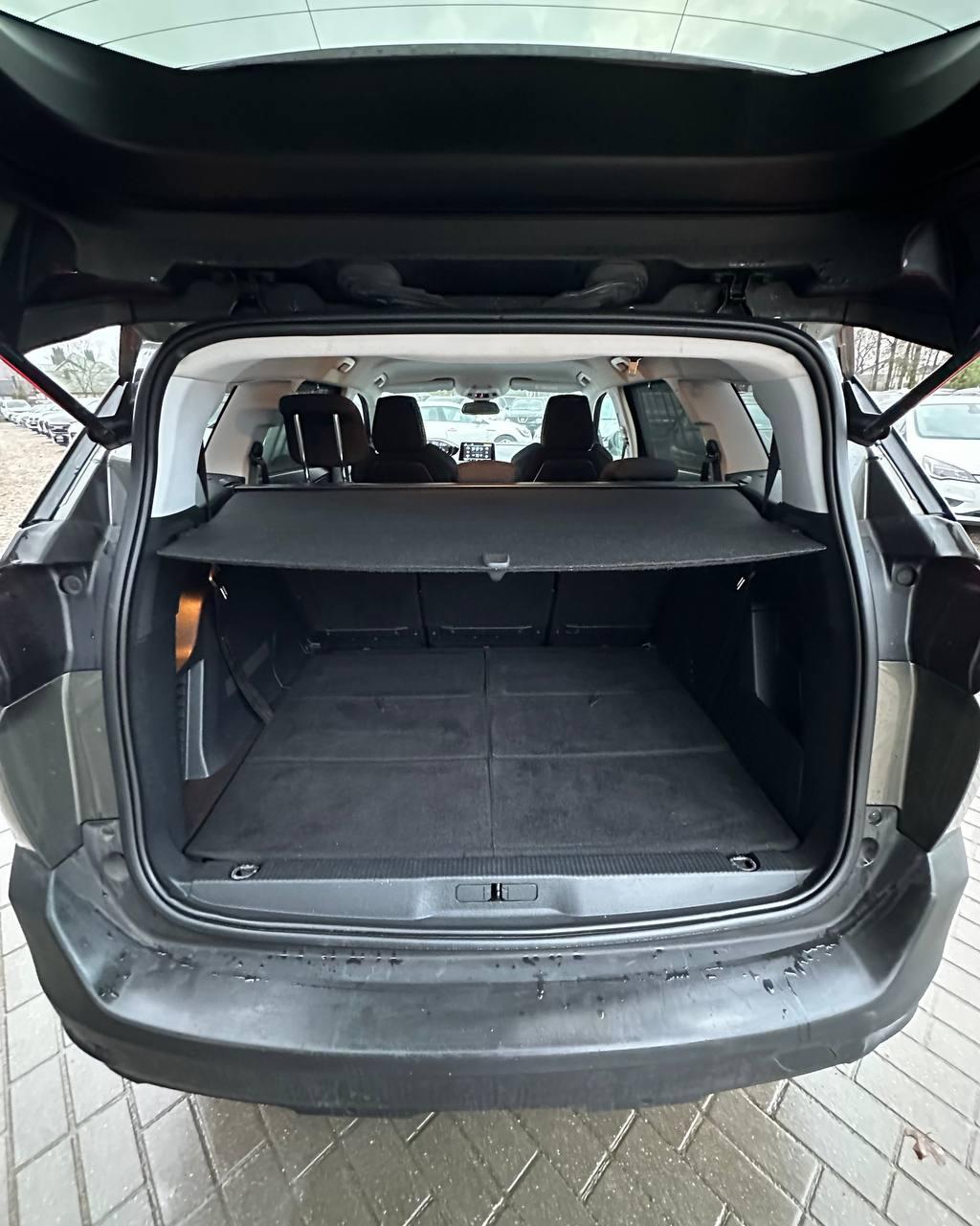 PEUGEOT 5008, 2019 г., автомат, дизель - фото 10