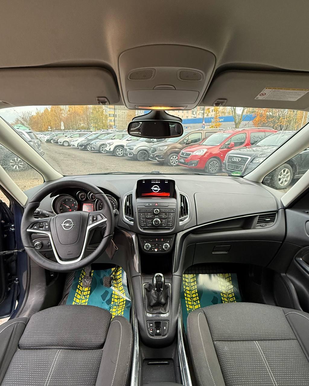 Opel Zafira C , 2015 г., механика, дизель  - фото 9