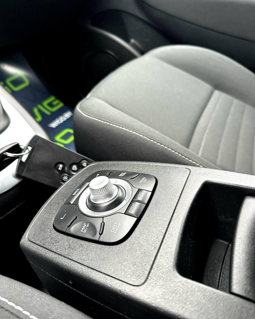 Renault Grand Scenic III · 2-й рестайлинг , 2016 г., механика, дизель  - фото 16