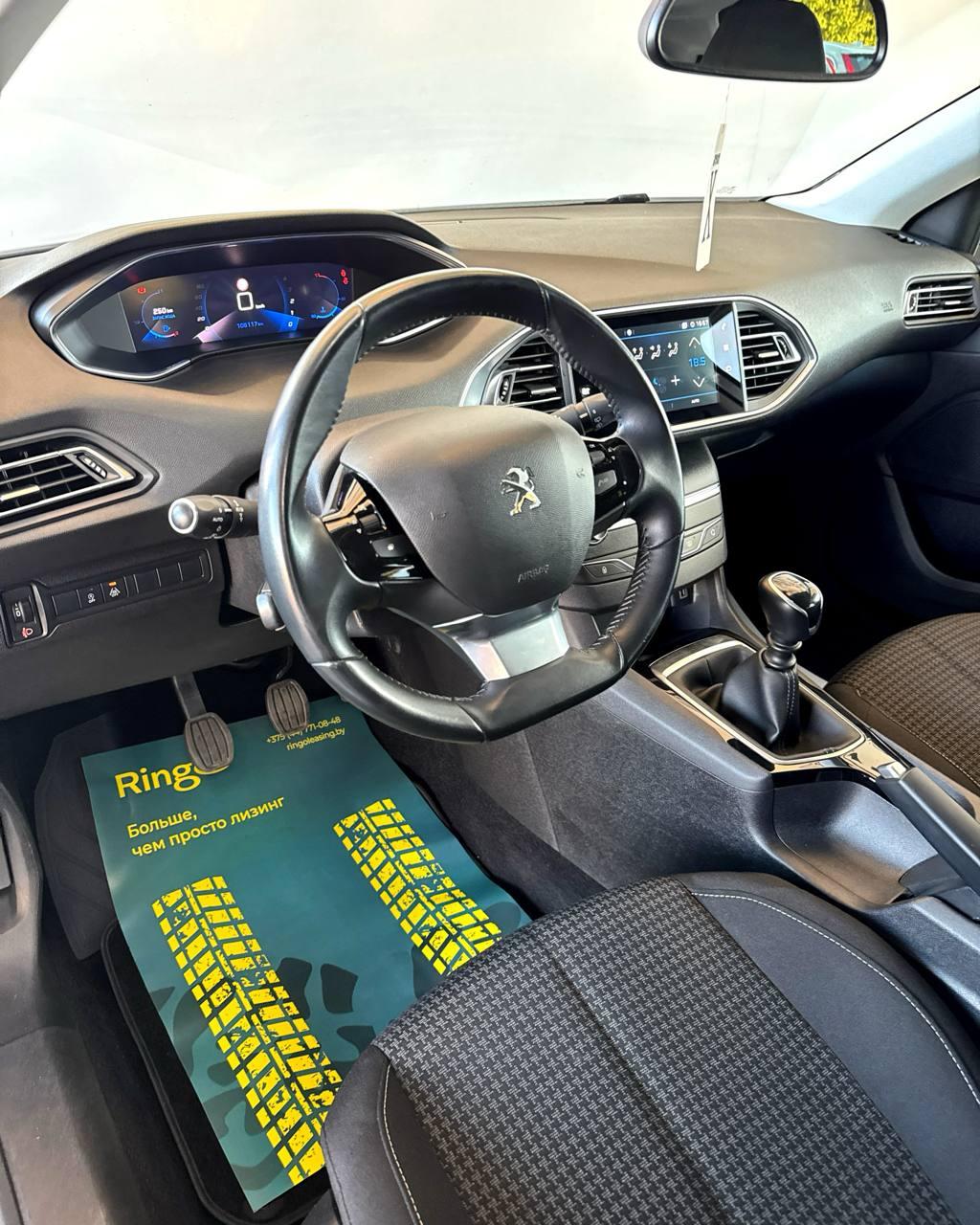 Peugeot 308 T9 · Рестайлинг , 2020 г., механика, бензин - фото 11