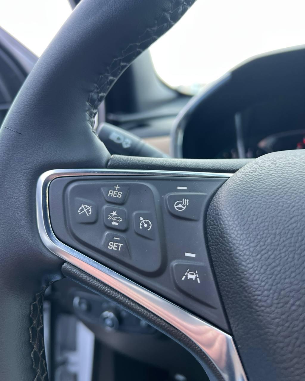 Chevrolet Equinox III · Рестайлинг , 2023 г., автомат, бензин - фото 15