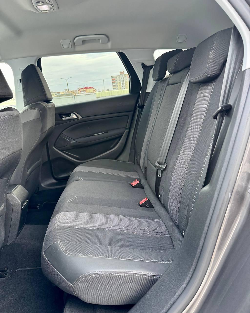 Peugeot 308 T9 · Рестайлинг , 2021 г., автомат, бензин - фото 13