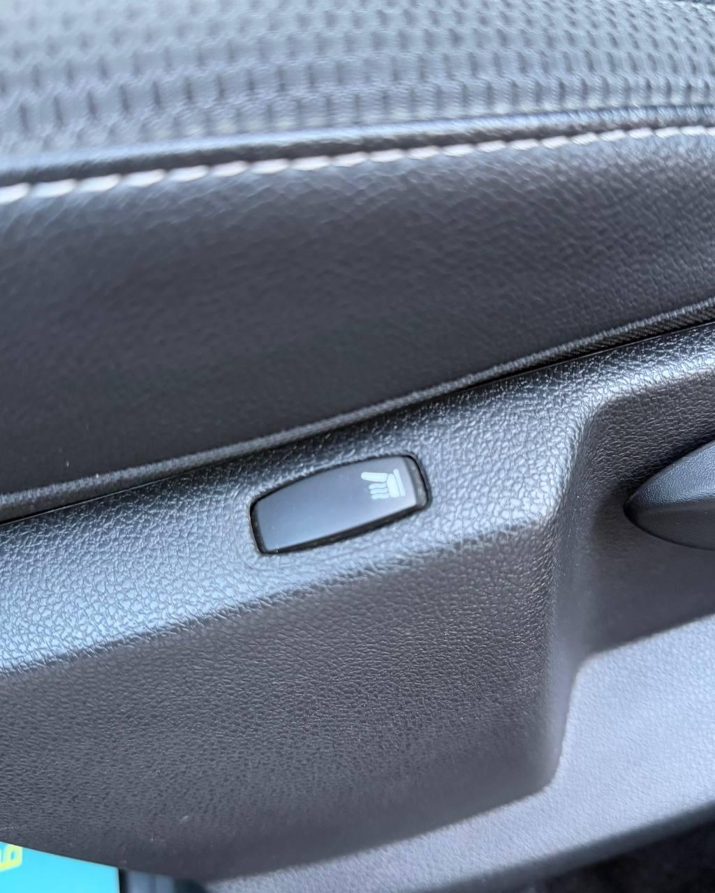 Renault Duster I · Рестайлинг , 2019 г., механика, дизель - фото 16