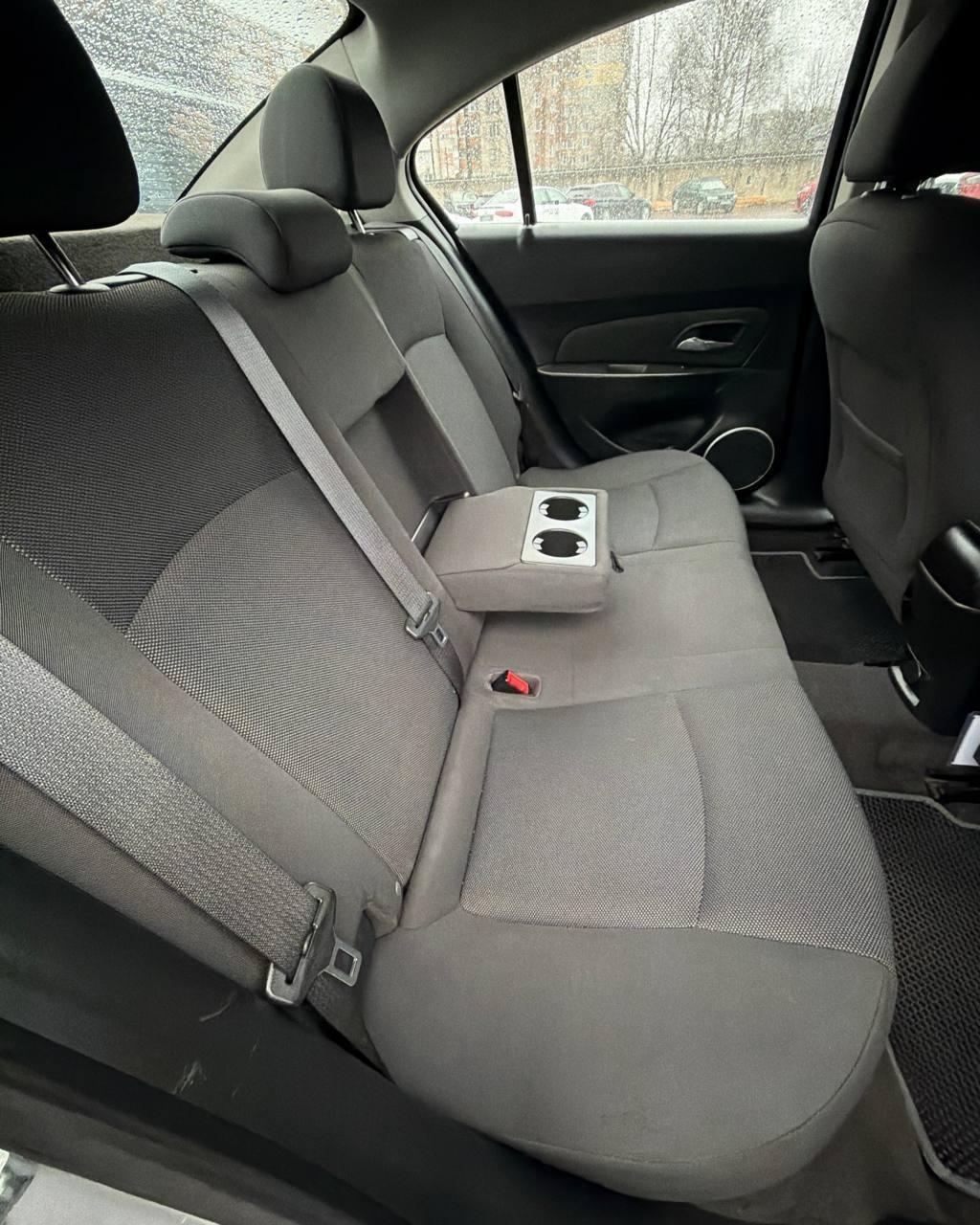 Chevrolet Cruze J300 , 2012 г., механика, бензин - фото 10