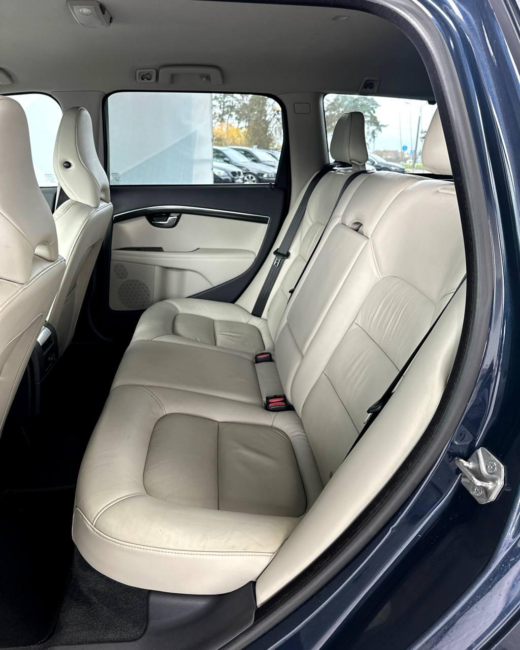 Volvo V70 III · Рестайлинг , 2013 г., механика, дизель - фото 17