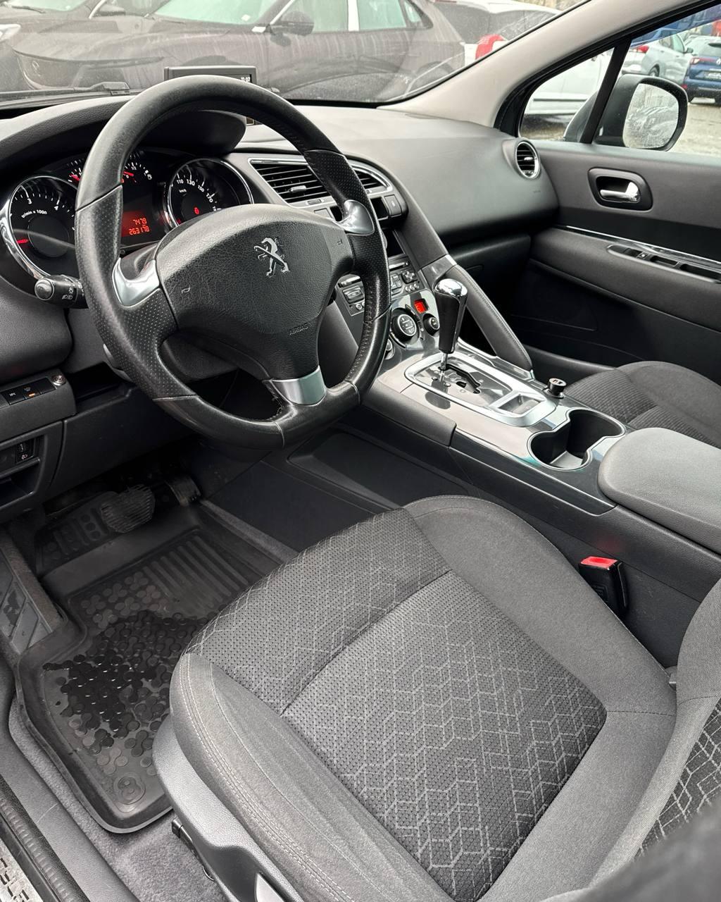 Peugeot 3008 I · Рестайлинг , 2016 г., автомат, дизель - фото 10