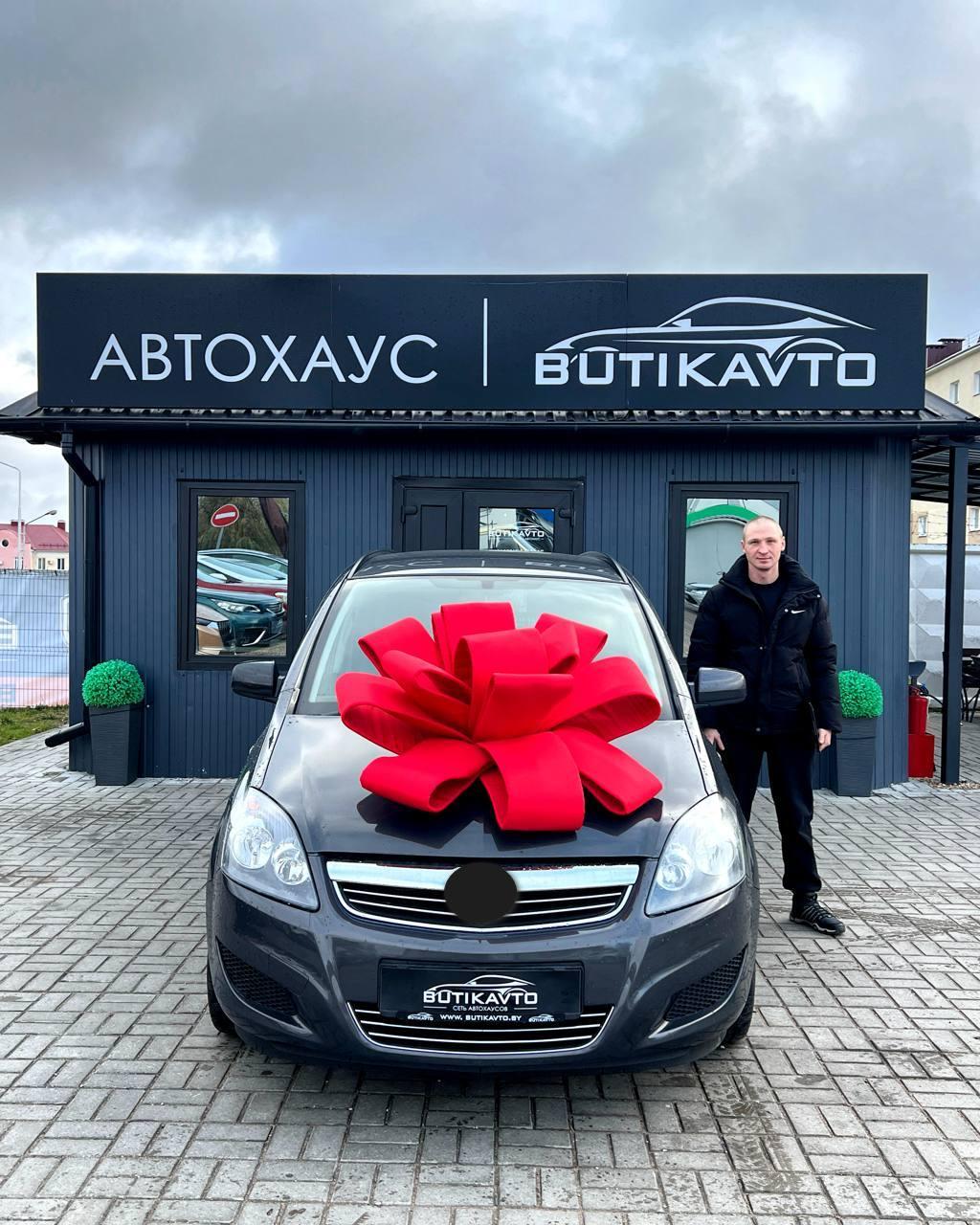 Opel Zafira B · Рестайлинг , 2012 г., механика, бензин