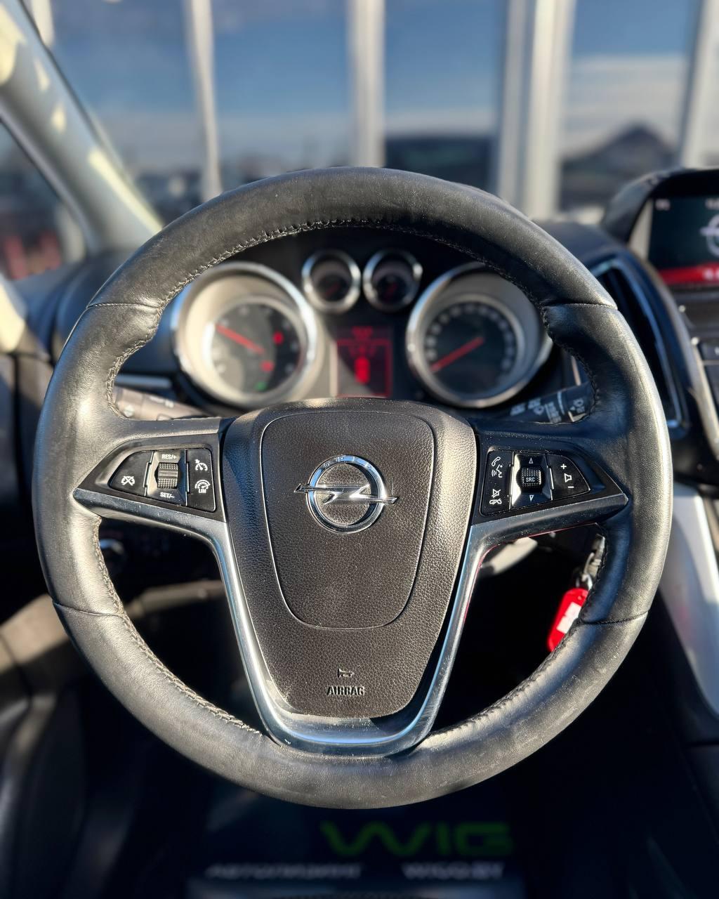 Opel Zafira C , 2015 г., механика, дизель - фото 15