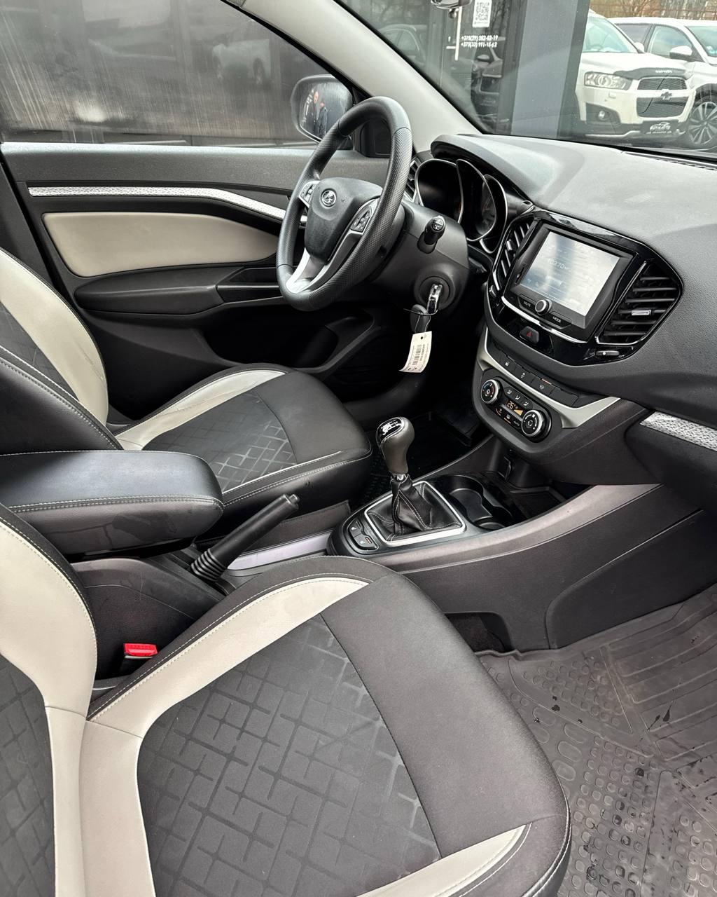 Lada (ВАЗ) Vesta Cross I , 2018 г., механика, бензин - фото 13