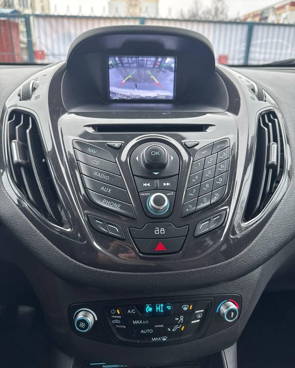 Ford Tourneo Courier I , 2015 г., механика, бензин - фото 13