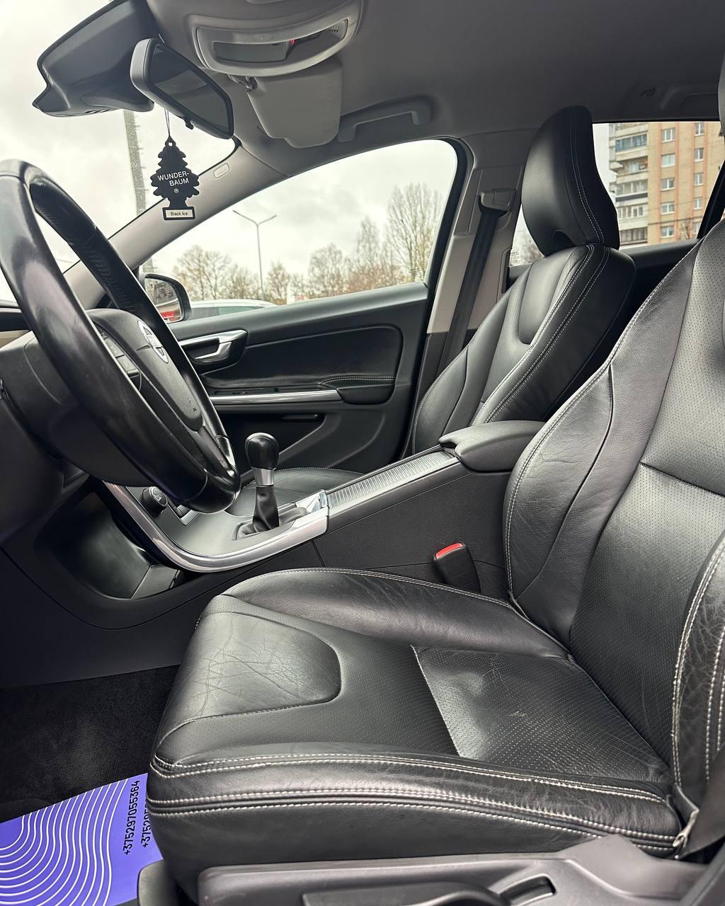 Volvo V60 I , 2011 г., механика, дизель - фото 7