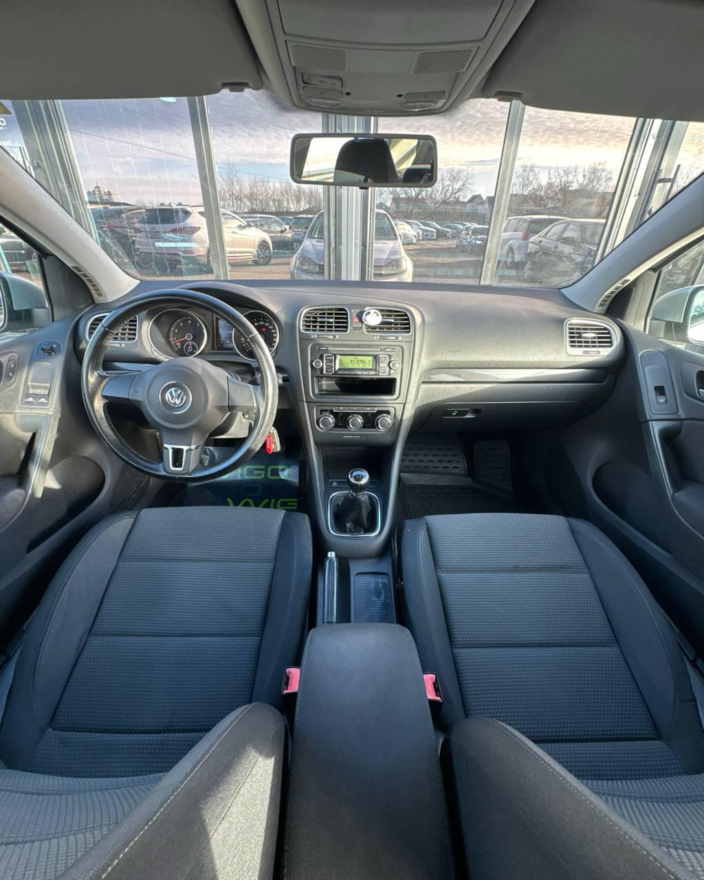 Volkswagen Golf VI , 2009 г., механика, бензин - фото 7