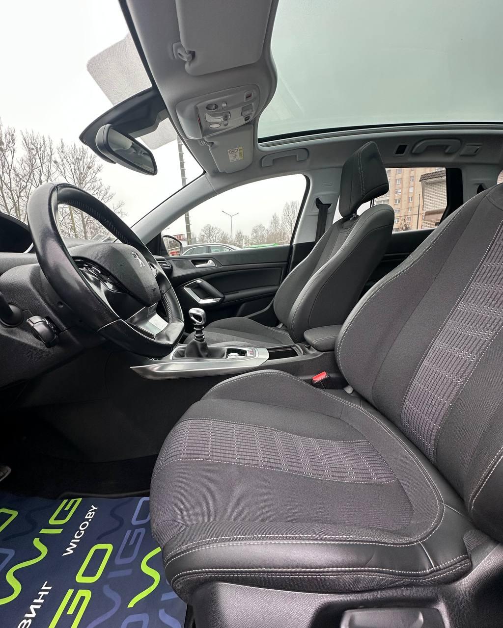 Peugeot 308 T9 · Рестайлинг , 2018 г., механика, бензин - фото 7