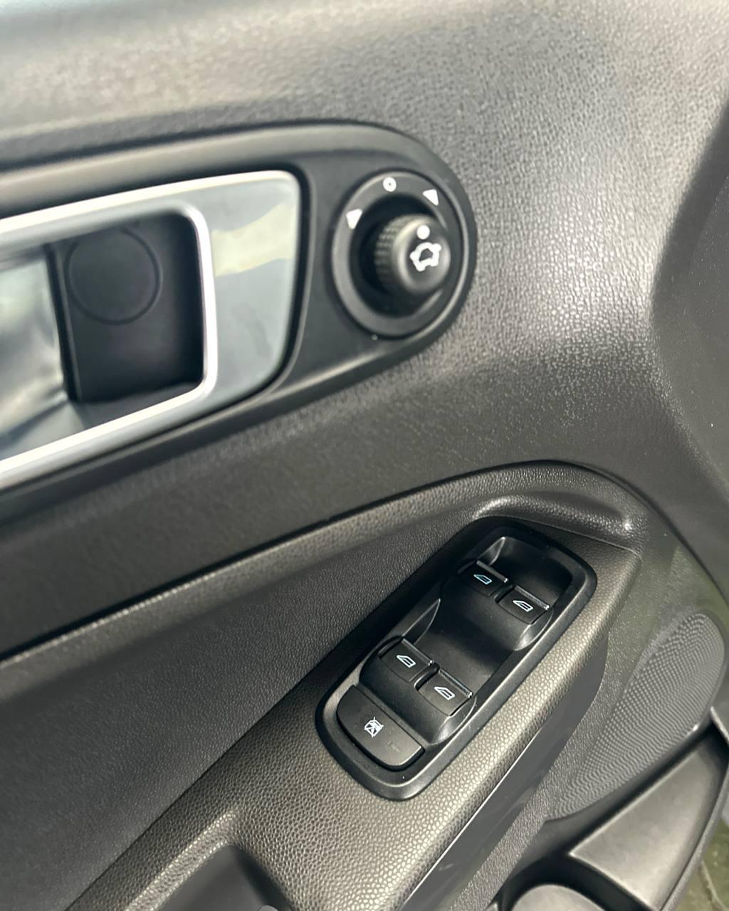 Ford EcoSport II , 2015 г., механика, бензин  - фото 9