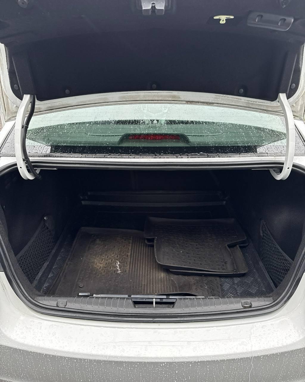 Chevrolet Cruze J300 · Рестайлинг , 2015 г., автомат, бензин  - фото 12