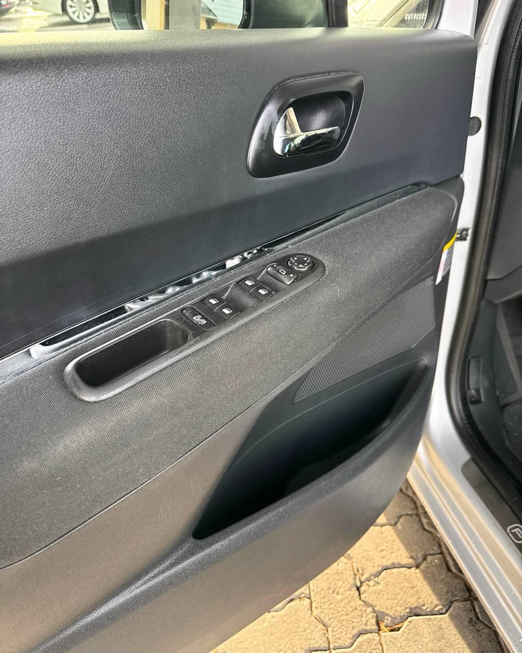 Peugeot 5008 I , 2012 г., механика, дизель - фото 9