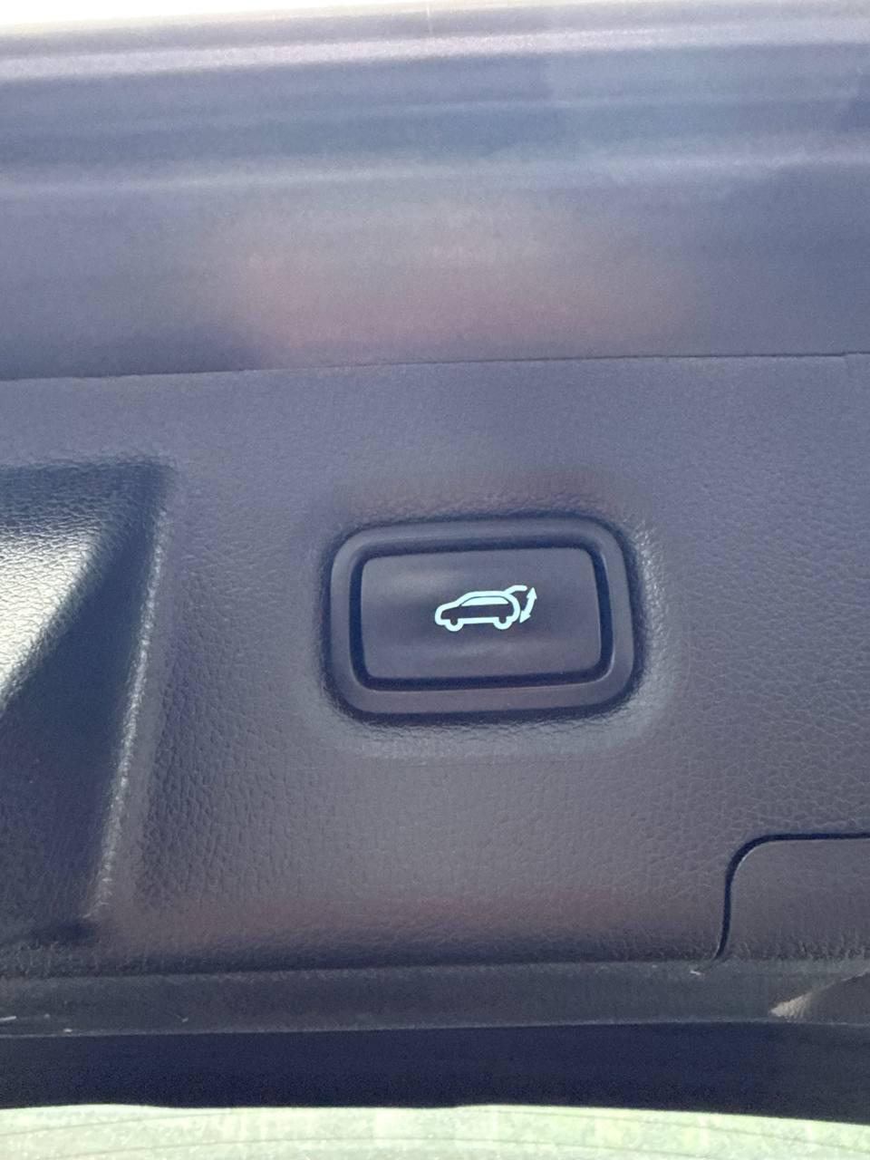 Hyundai Santa Fe TM · Рестайлинг , 2022 г., автомат, бензин - фото 16