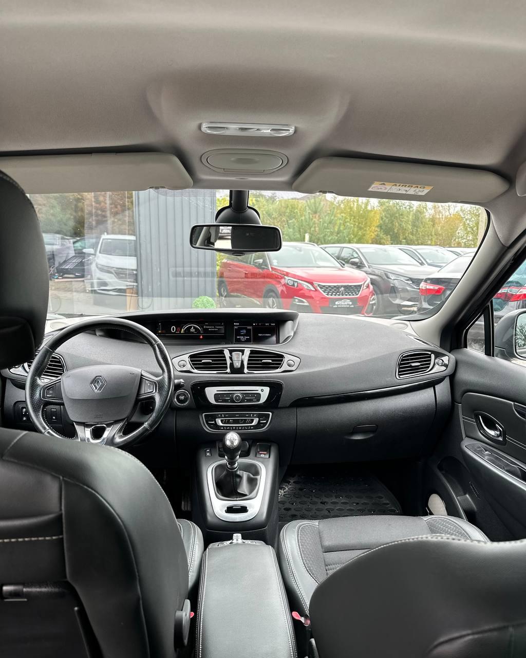 Renault Scenic III · 2-й рестайлинг , 2015 г., механика, дизель - фото 7