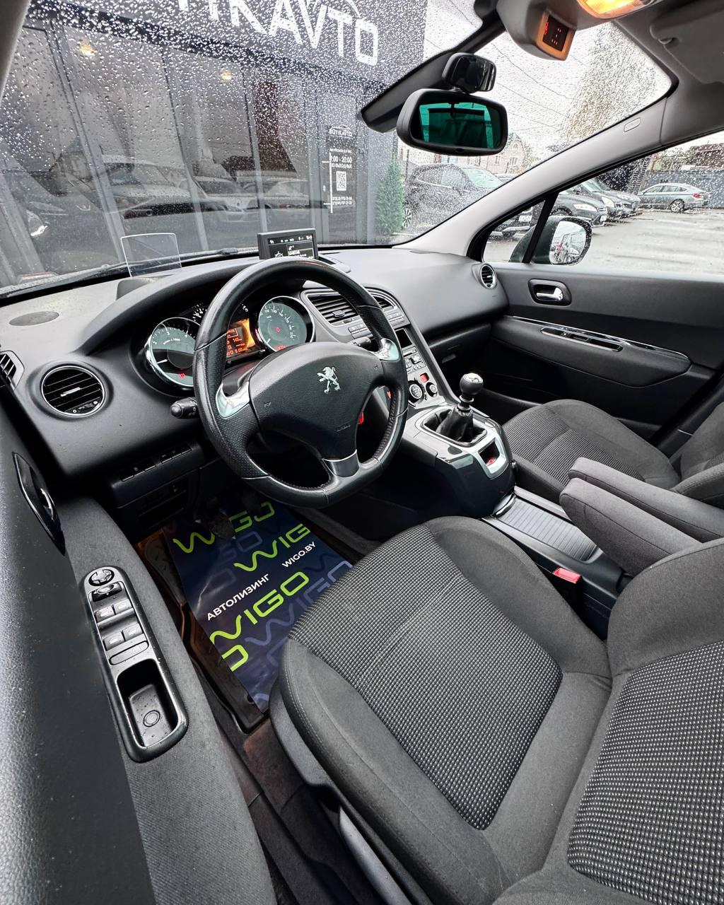 Peugeot 5008 I · Рестайлинг , 2015 г., механика, дизель - фото 10