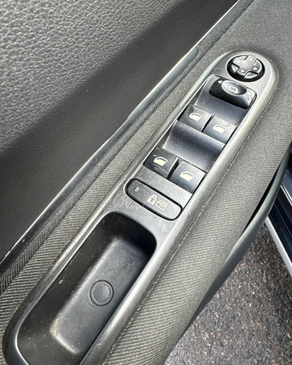 Peugeot 3008 I , 2009 г., механика, дизель  - фото 19