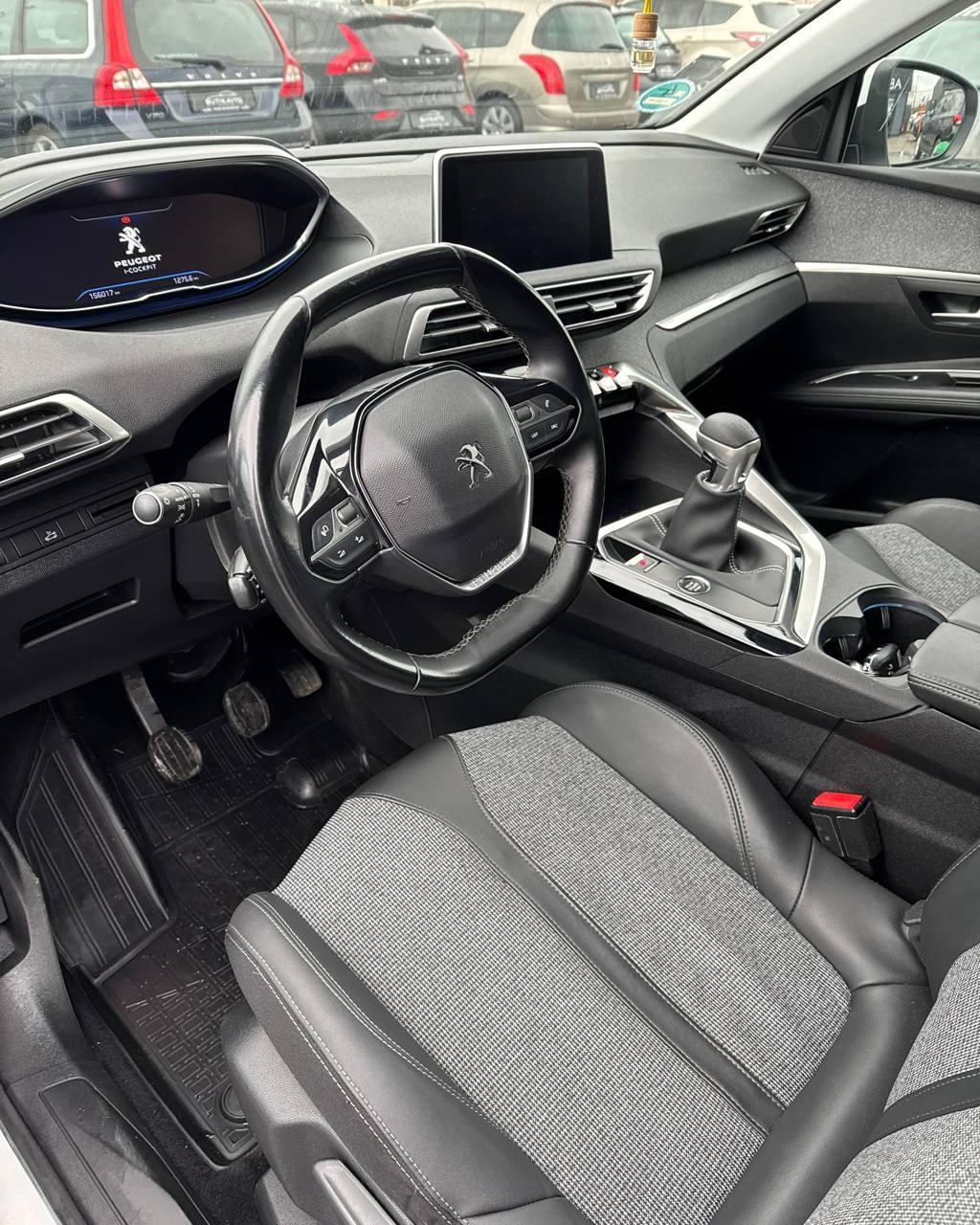 Peugeot 5008 II , 2019 г., механика, бензин - фото 10