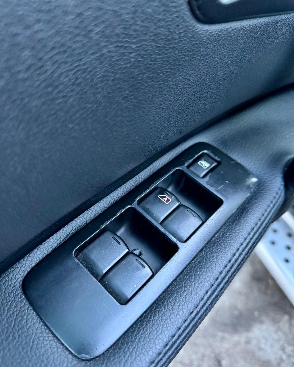 Nissan Qashqai I · Рестайлинг , 2010 г., механика, дизель - фото 17