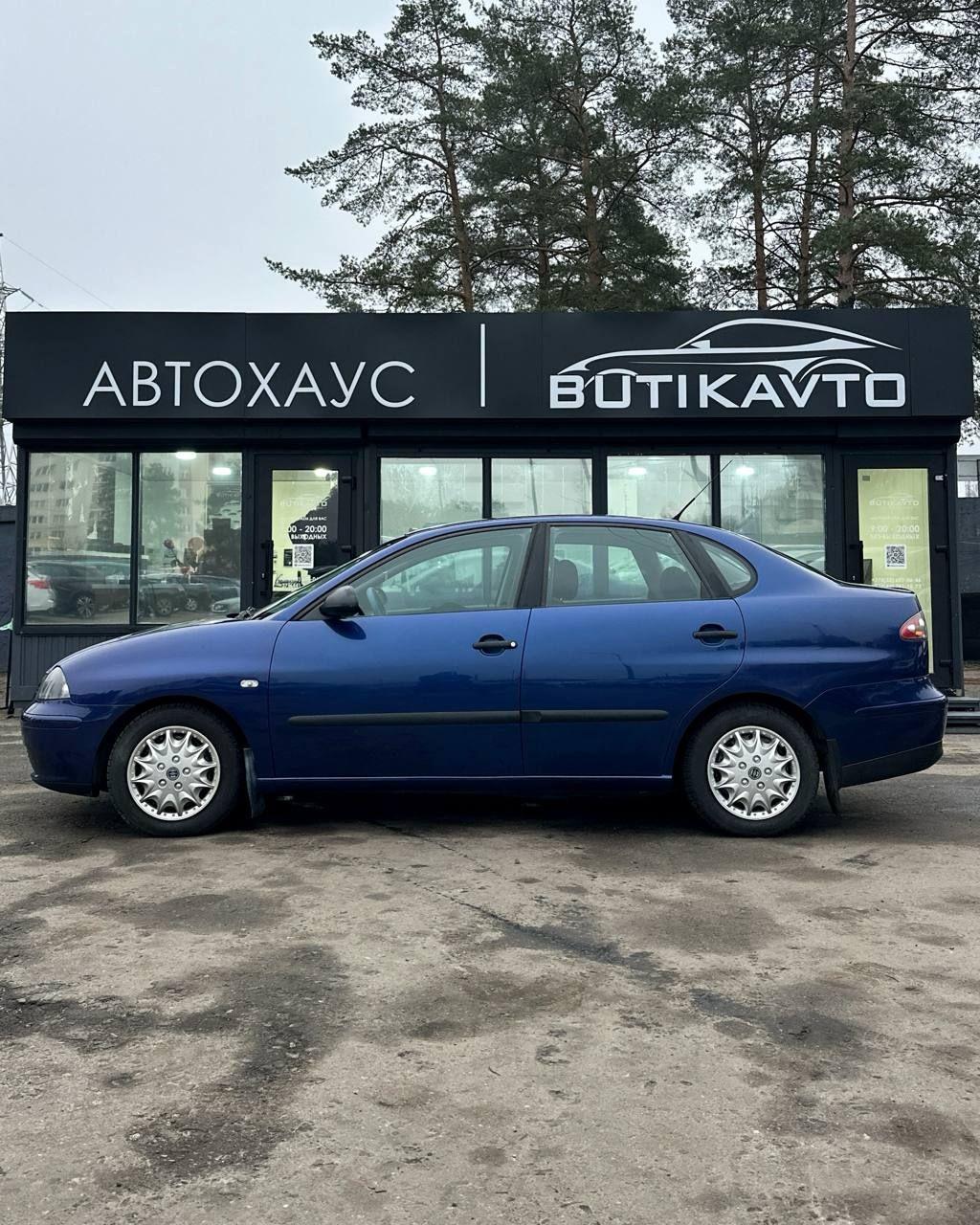 SEAT Cordoba I · Рестайлинг , 2002 г., механика, бензин - фото 12