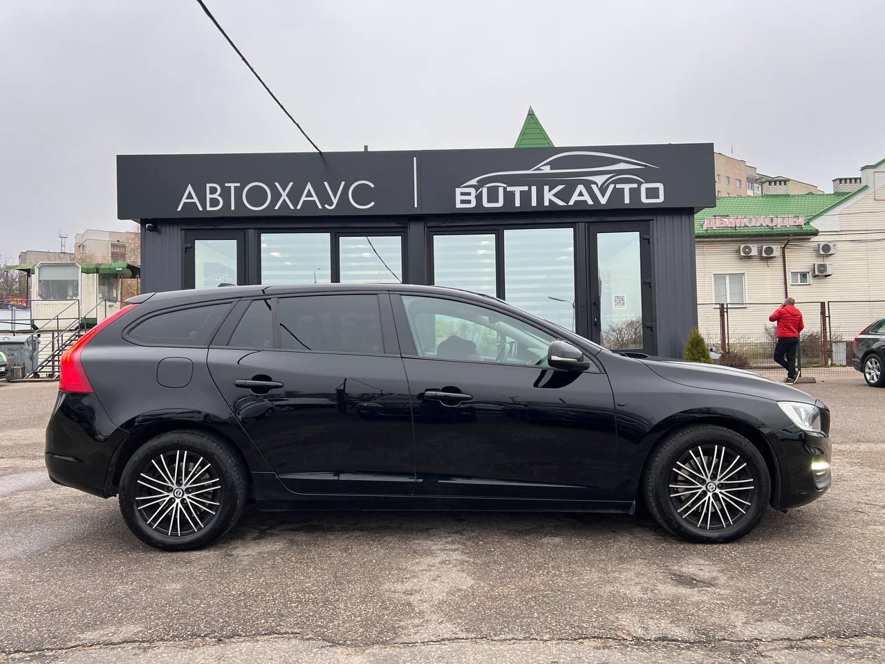 Volvo V60 I · Рестайлинг , 2015 г., механика, дизель - фото 8