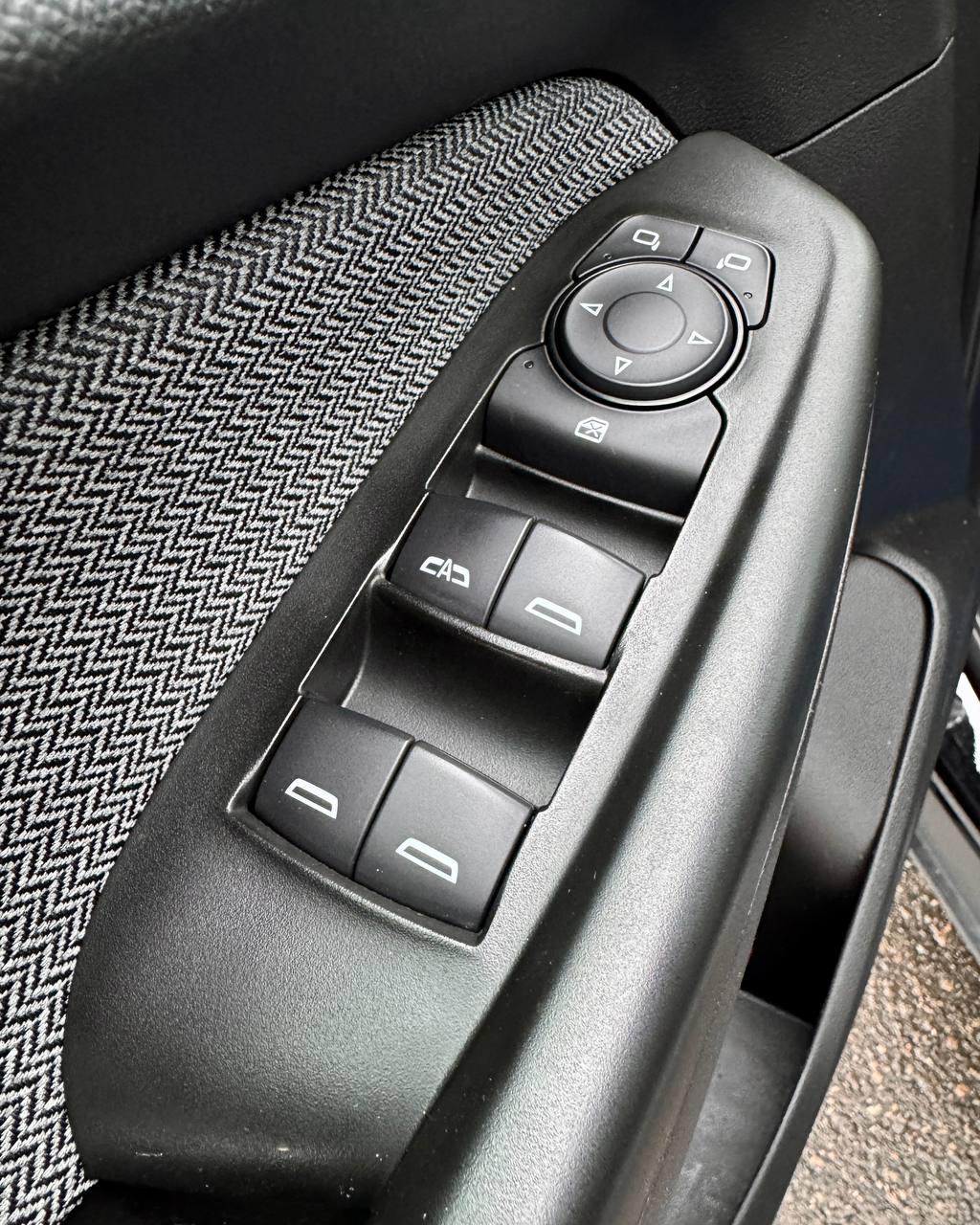 Chevrolet TrailBlazer III , 2020 г., автомат, бензин  - фото 20