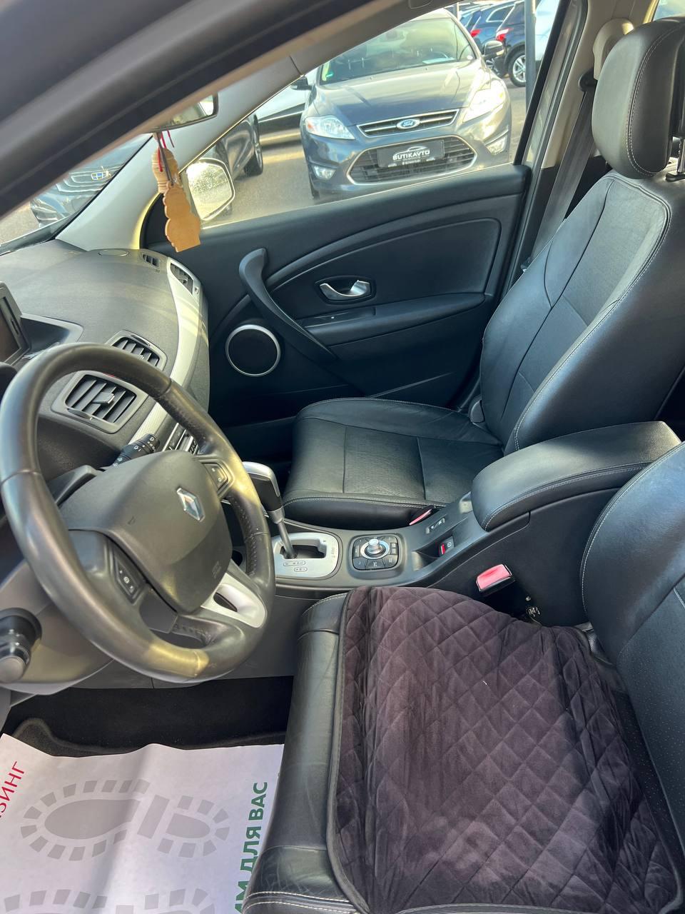 Renault Megane III , 2010 г., робот, дизель - фото 11