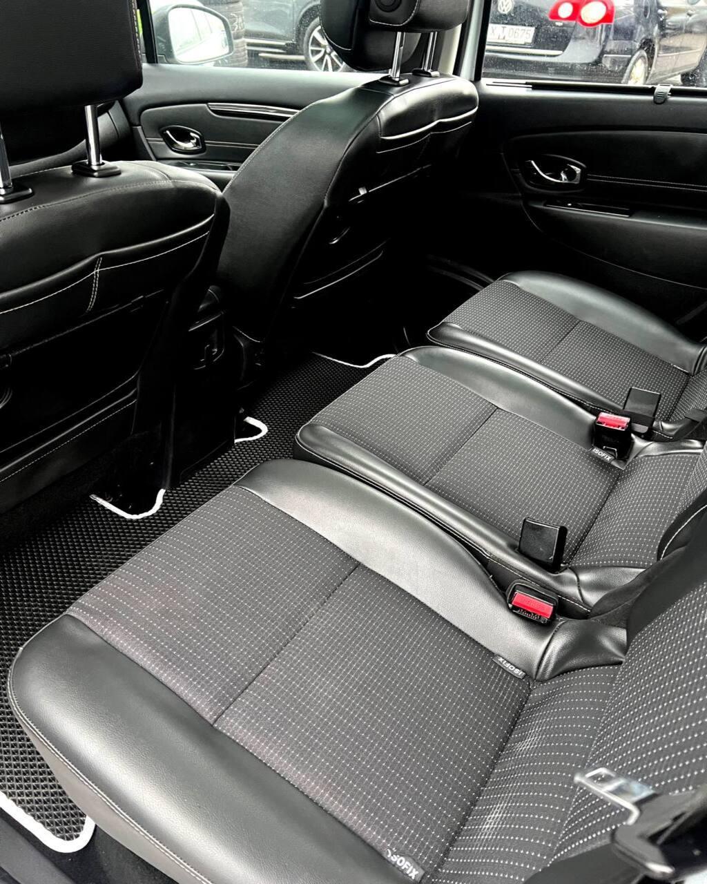 Renault Grand Scenic III · 2-й рестайлинг , 2013 г., механика, дизель - фото 12