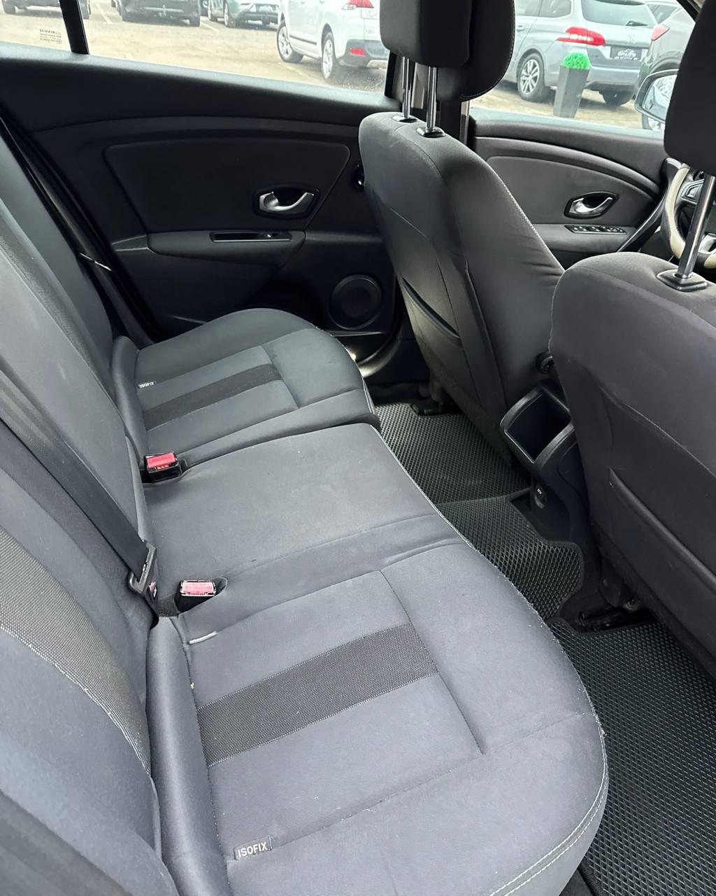 Renault Megane III , 2010 г., механика, дизель - фото 12