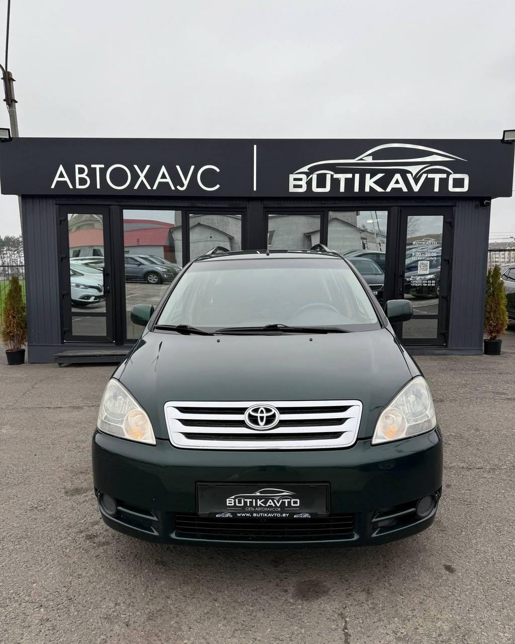 Toyota Avensis Verso I , 2001 г., механика, дизель - фото 3