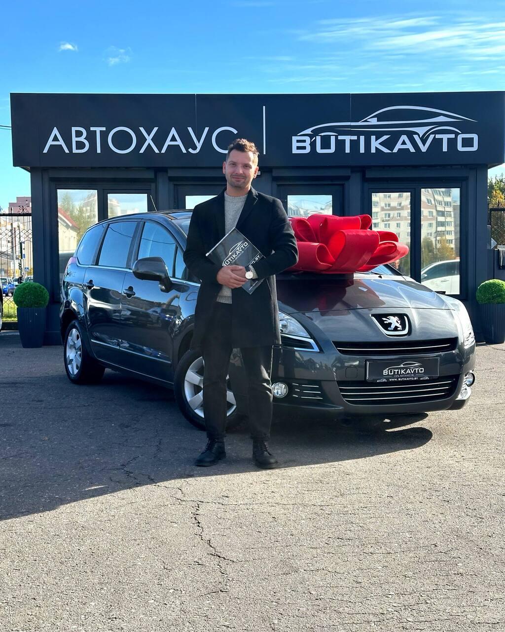 Peugeot 5008 I , 2013 г., механика, дизель