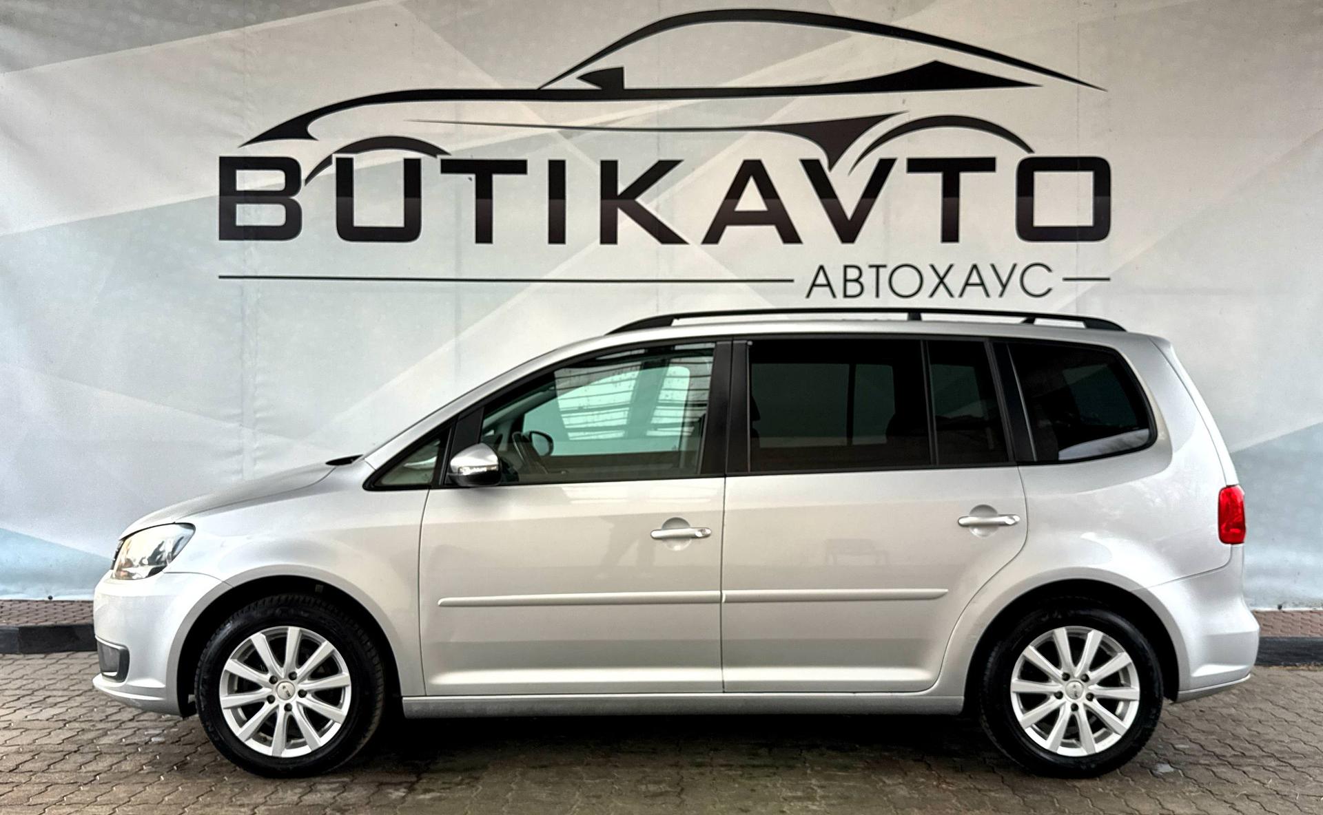 Volkswagen Touran I · 2-й рестайлинг , 2010 г., механика, дизель - фото 4