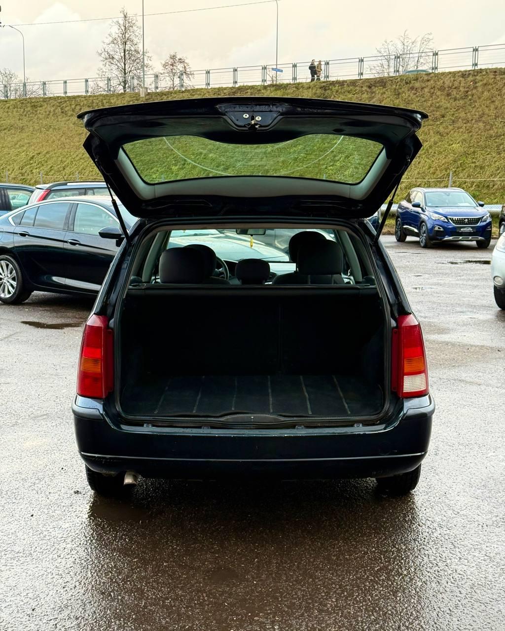 Ford Focus I · Рестайлинг , 2003 г., механика, дизель - фото 17