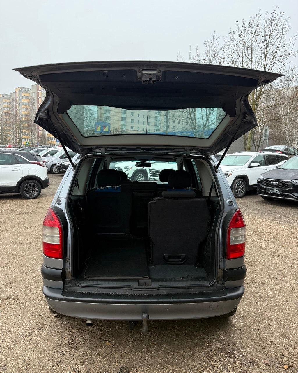 Opel Zafira A · Рестайлинг , 2003 г., механика, дизель - фото 12