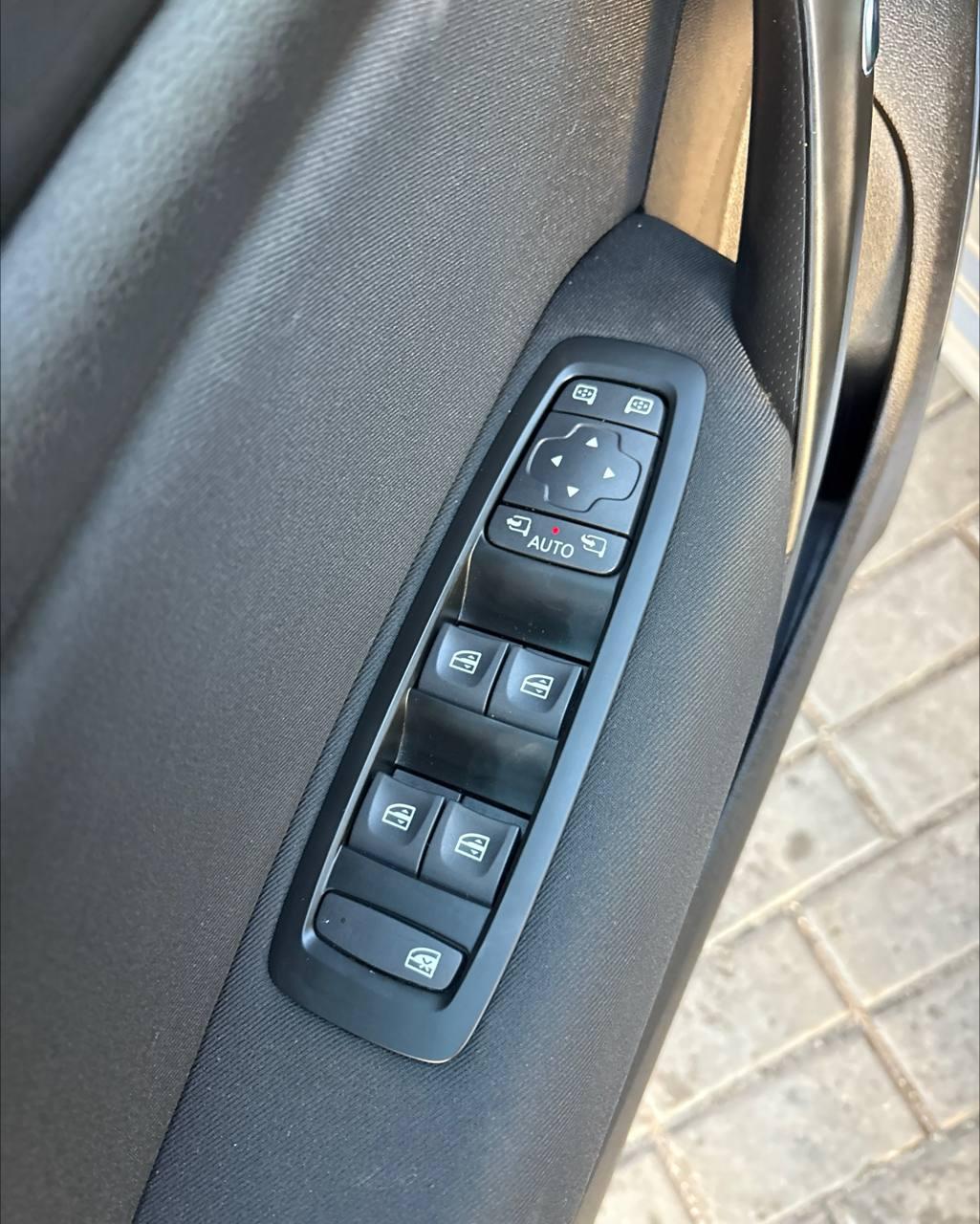 Renault Megane IV , 2019 г., механика, дизель - фото 17