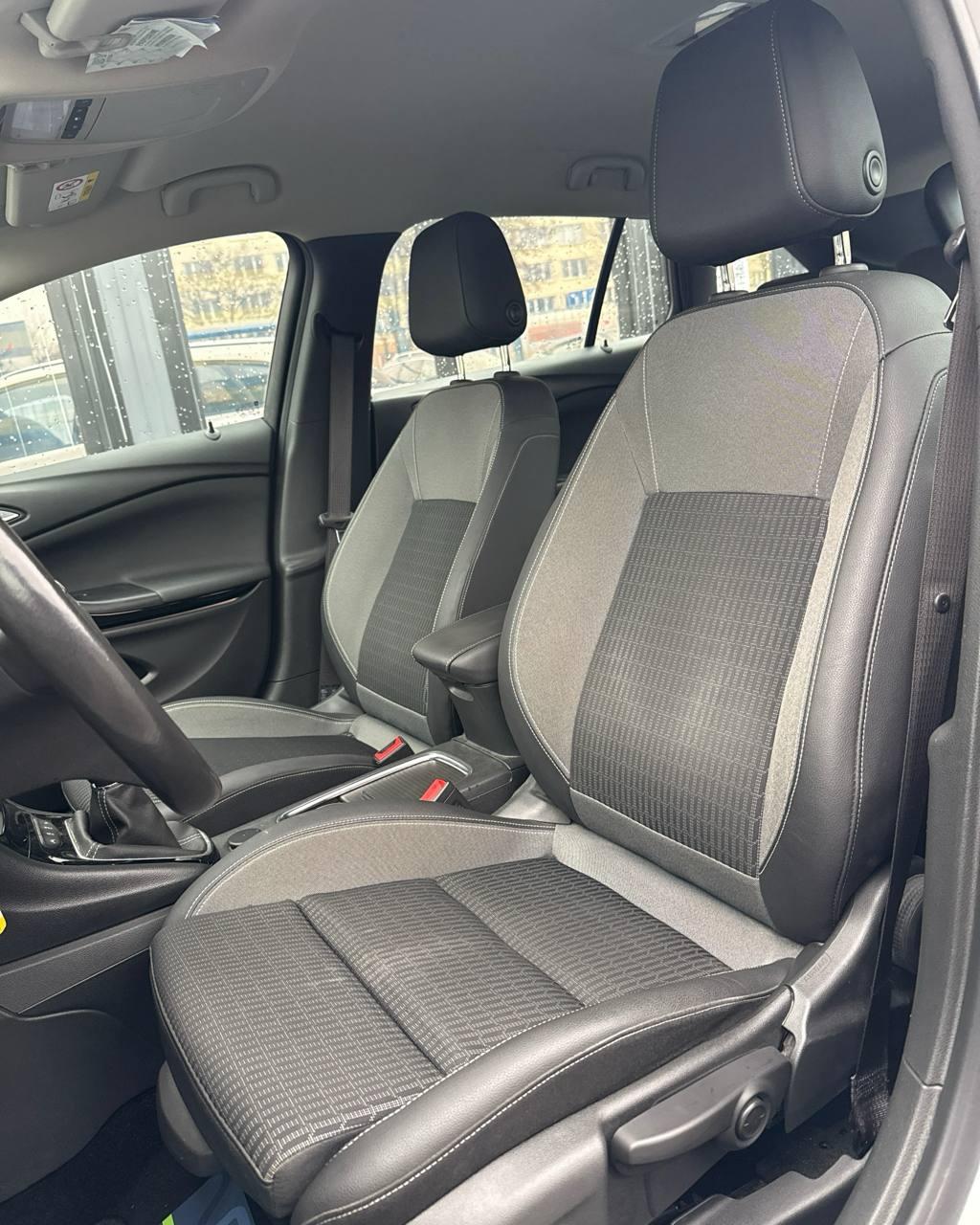 Opel Astra K · Рестайлинг , 2021 г., механика, дизель - фото 10