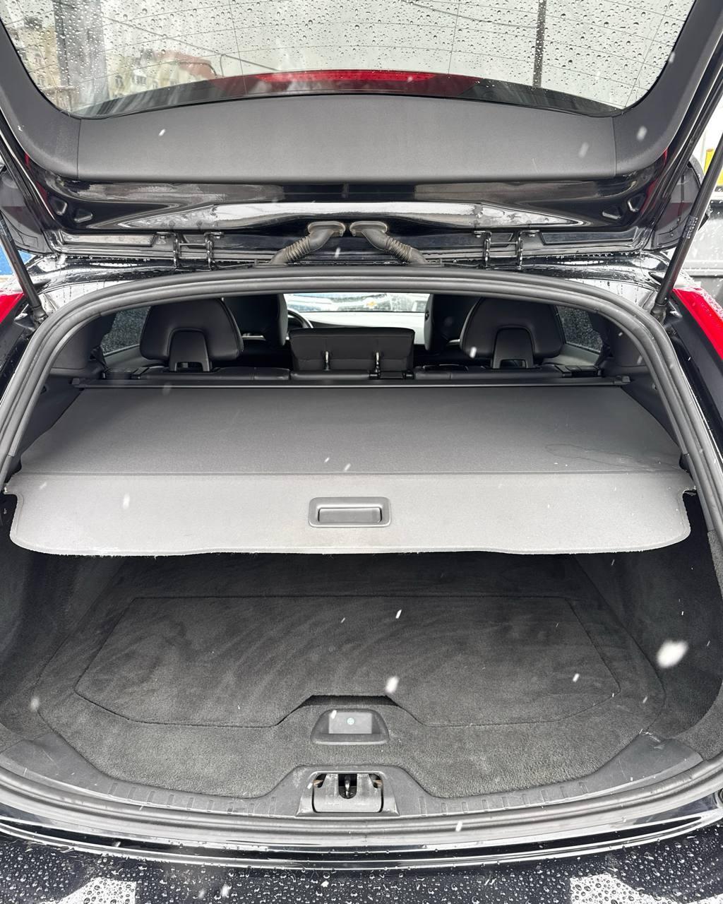 Volvo V60 I , 2011 г., механика, дизель - фото 12